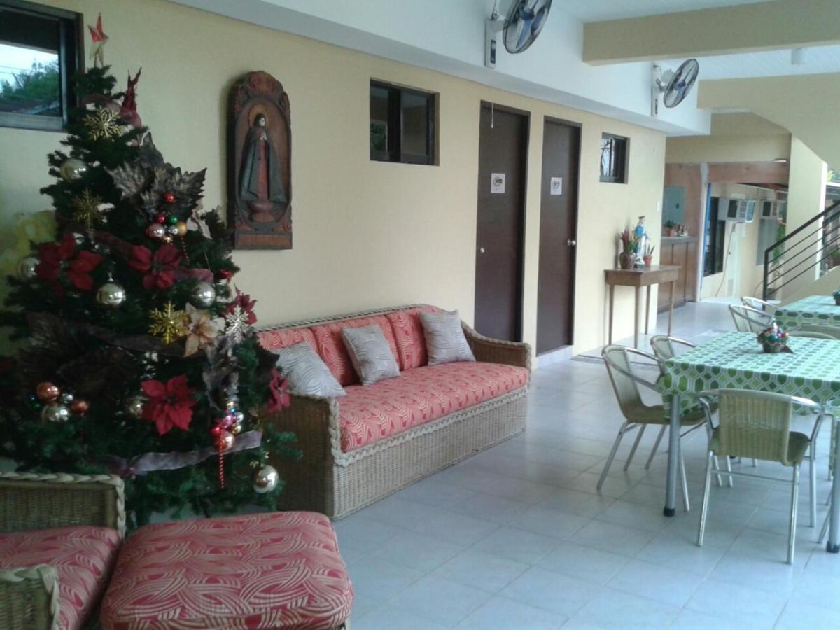 11Th Street Bed And Breakfast Bacolod Exterior photo